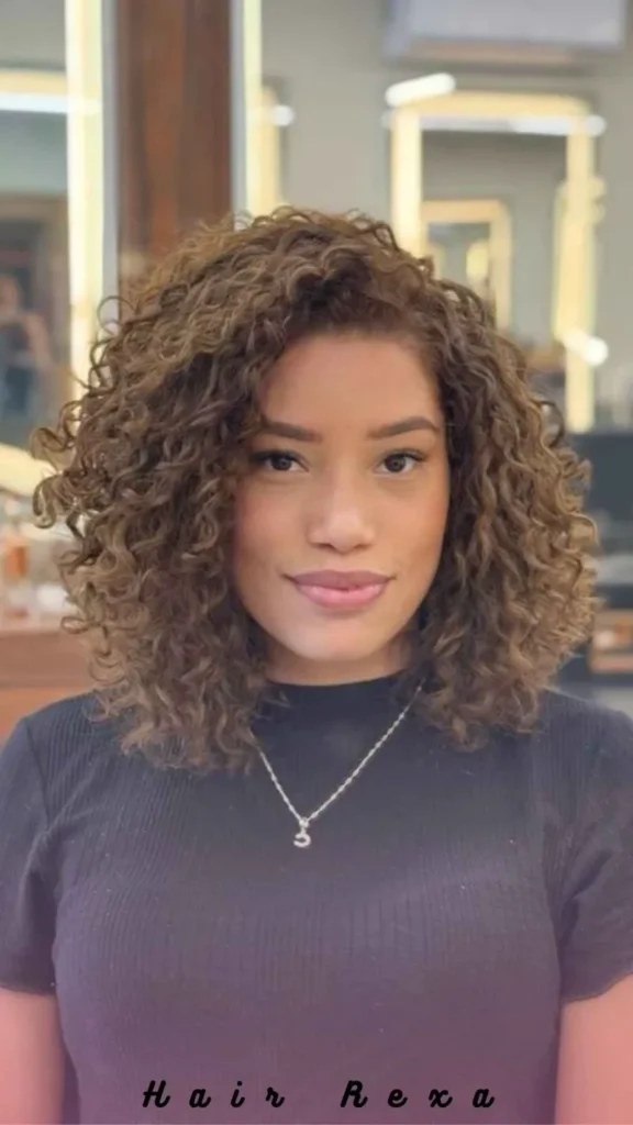 The Curly Bob with Defined Layers